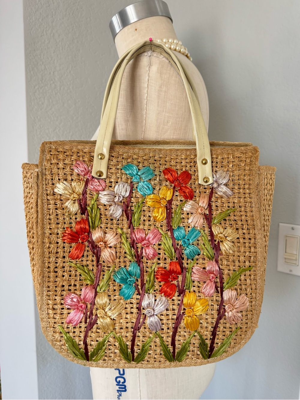 60s Cabana Straw Flower Tote